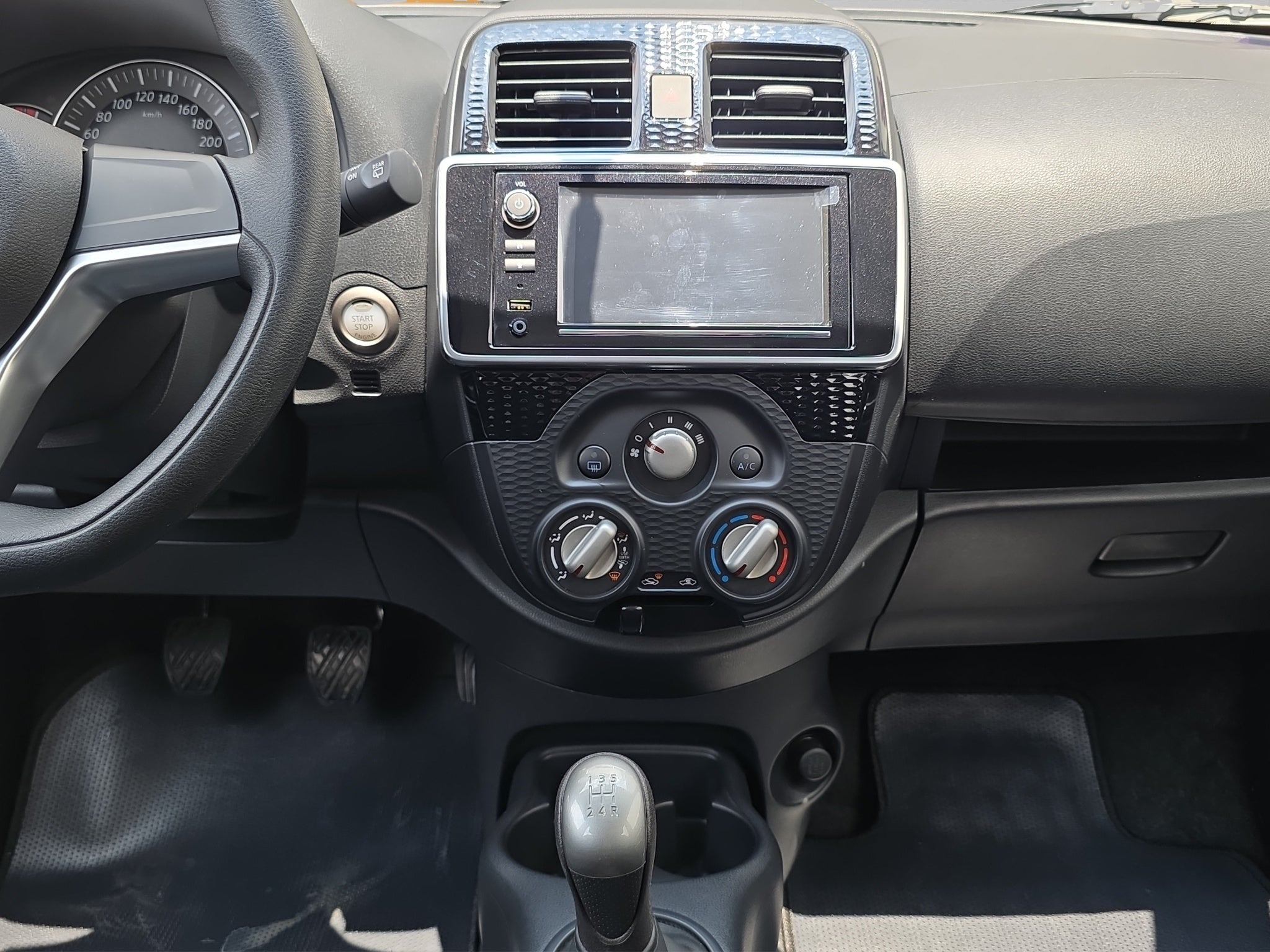 2025 Nissan March 1.6 Advance At