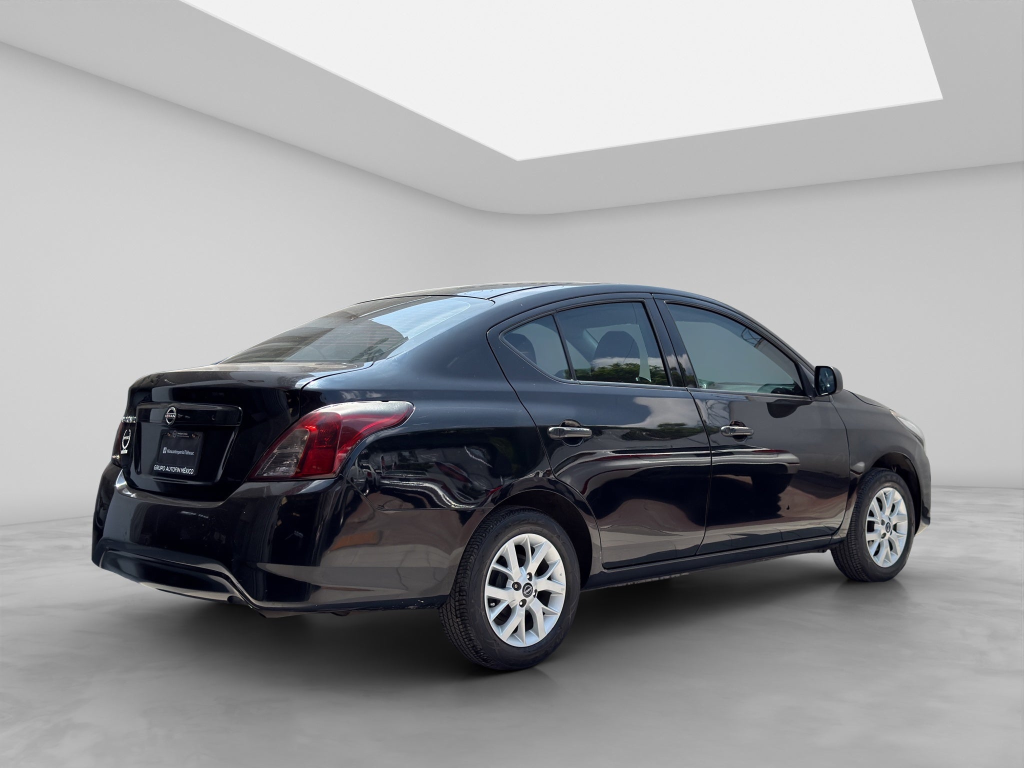 2023 Nissan V-Drive 1.6 A/C Mt
