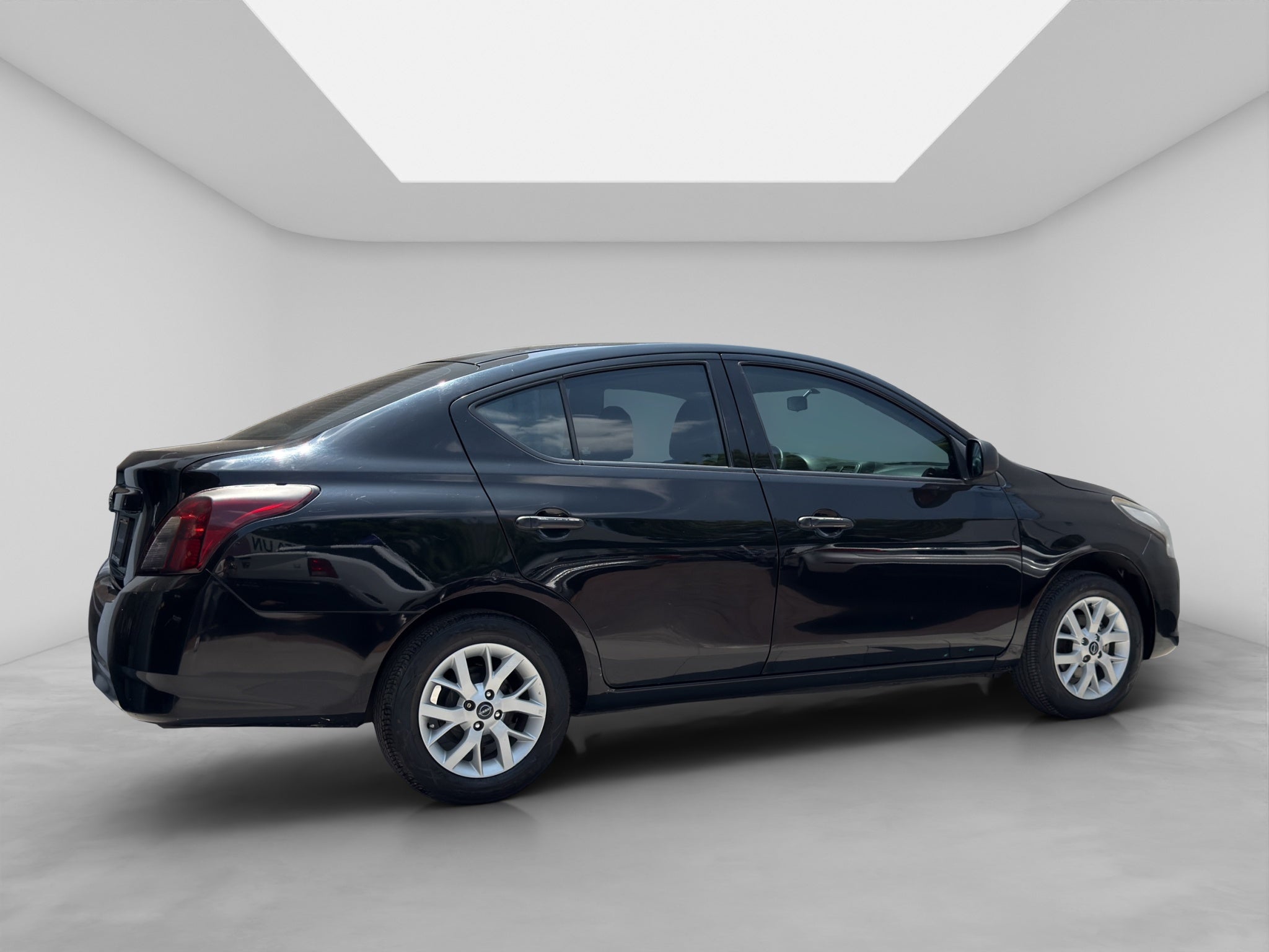 2023 Nissan V-Drive 1.6 A/C Mt
