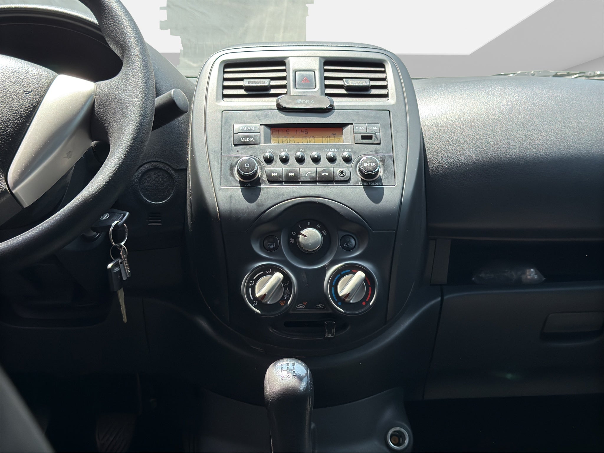 2023 Nissan V-Drive 1.6 A/C Mt
