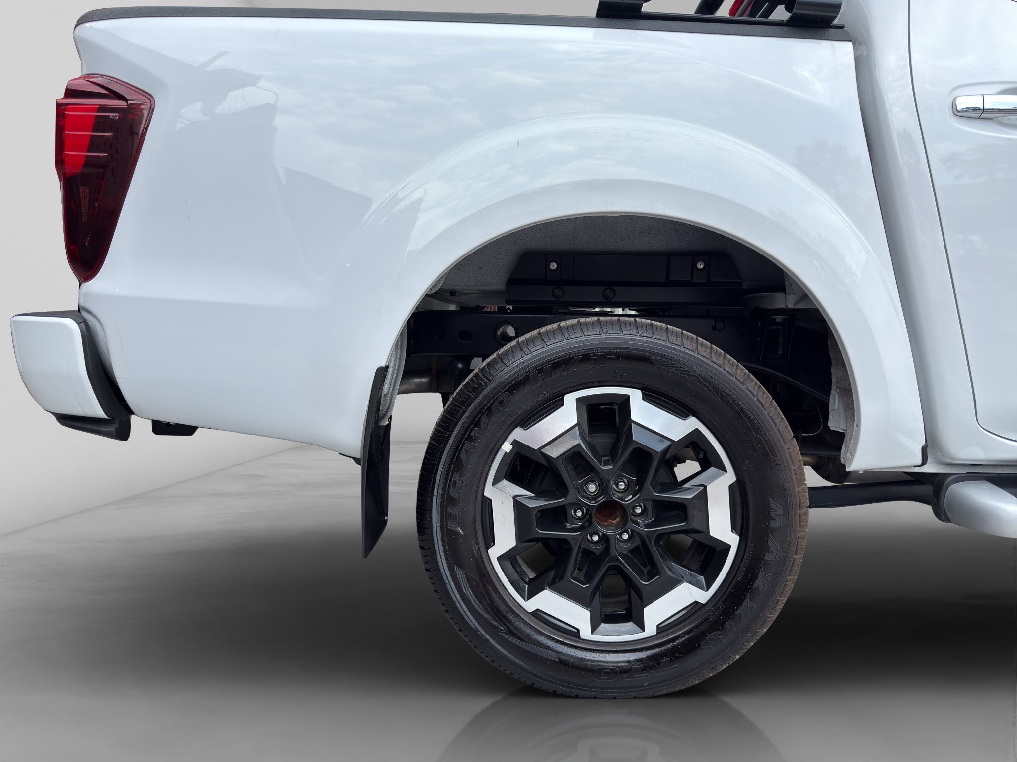2025 Nissan Frontier 2.5 Doble Cabina LE Platinum At
