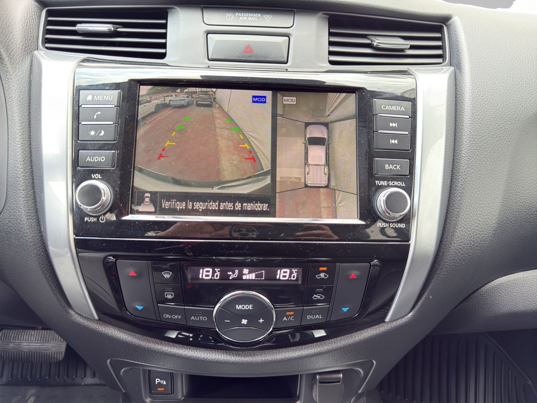 2025 Nissan Frontier 2.5 Doble Cabina LE Platinum At