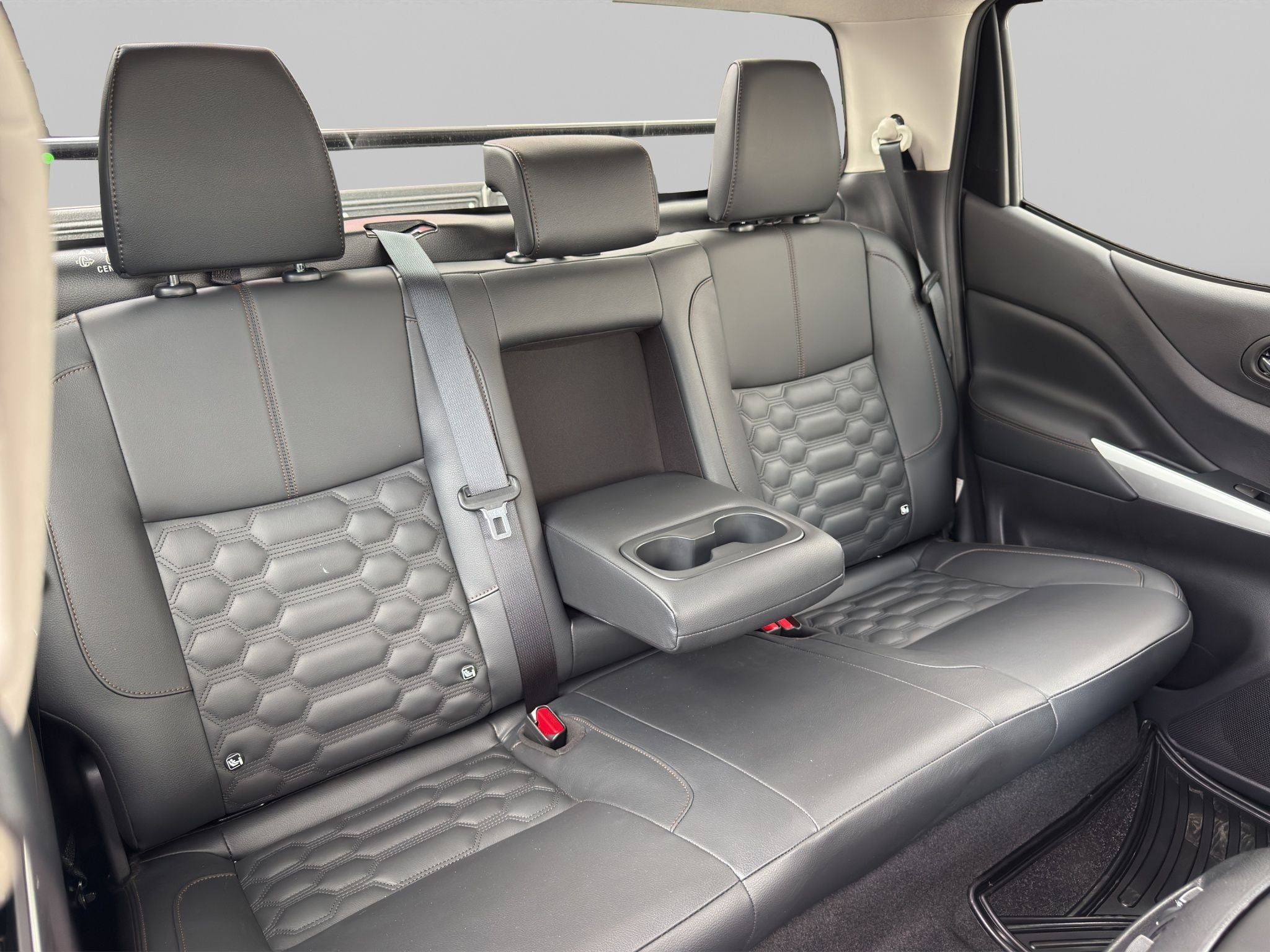 2025 Nissan Frontier 2.5 Doble Cabina LE Platinum At