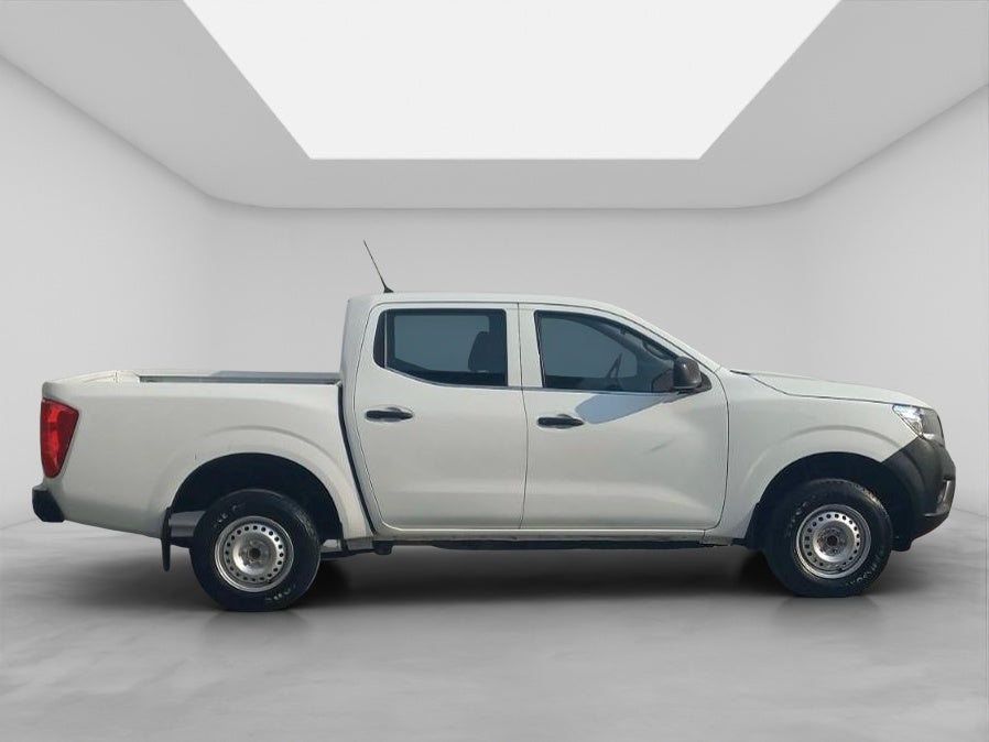 2020 Nissan NP300 2.4 Doble Cabina Se Aa Pack Seg Mt