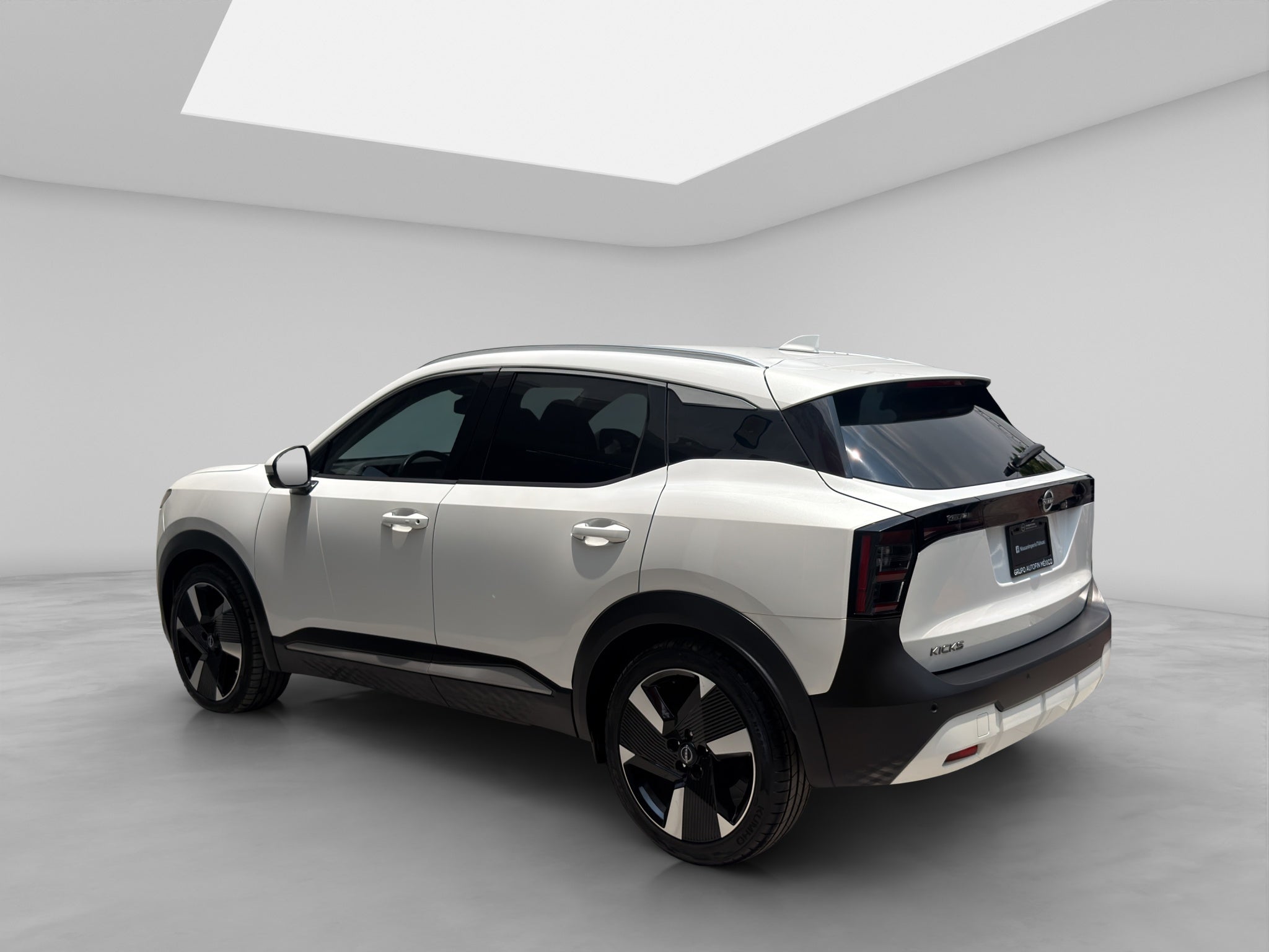 2025 Nissan Kicks 2.0 Exclusive At