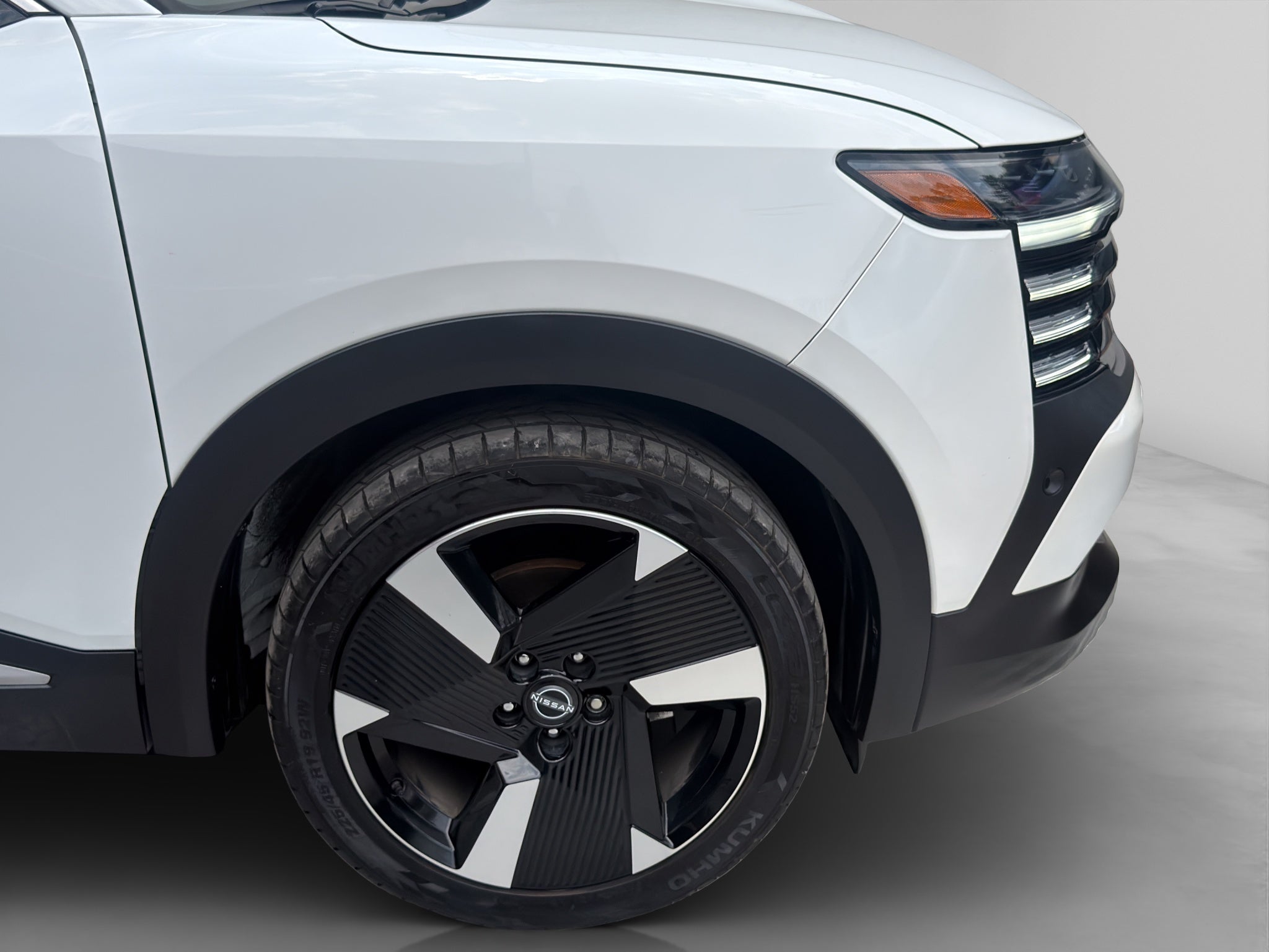 2025 Nissan Kicks 2.0 Exclusive At