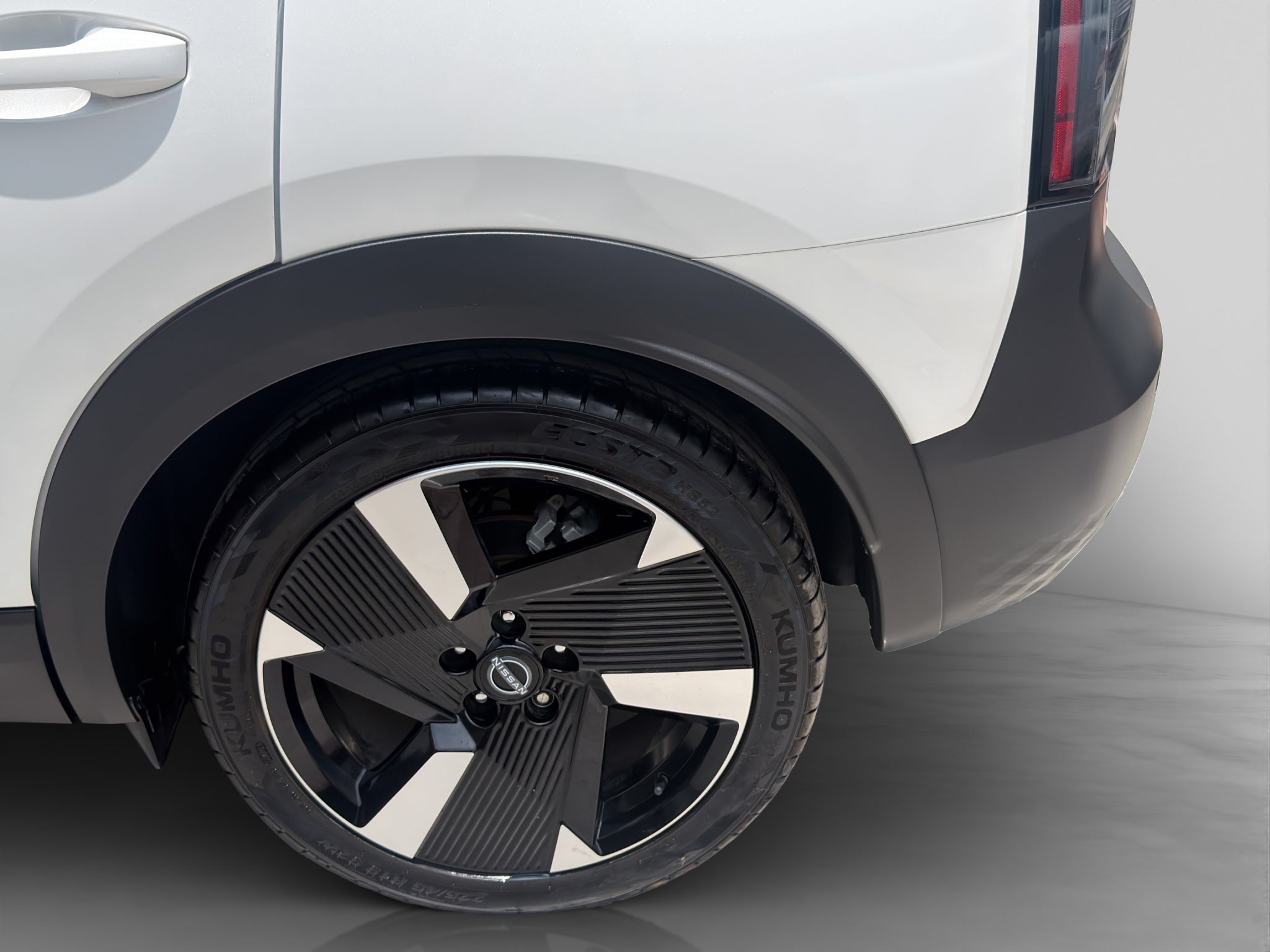 2025 Nissan Kicks 2.0 Exclusive At