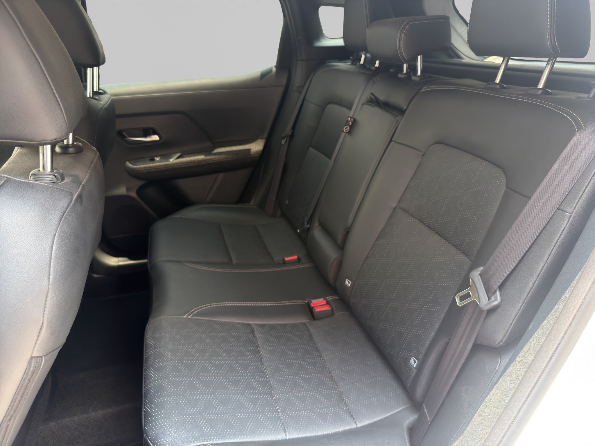 2025 Nissan Kicks 2.0 Exclusive At