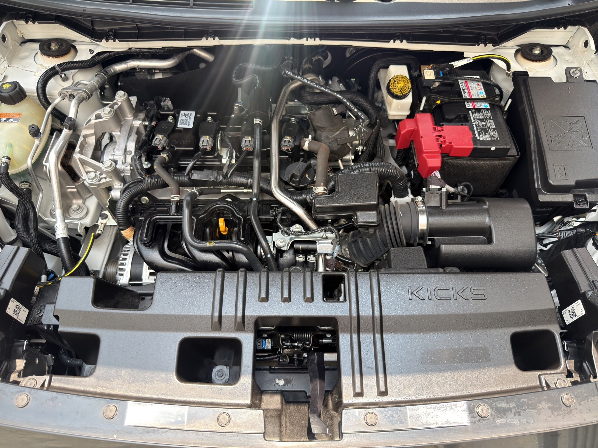 2025 Nissan Kicks 2.0 Exclusive At