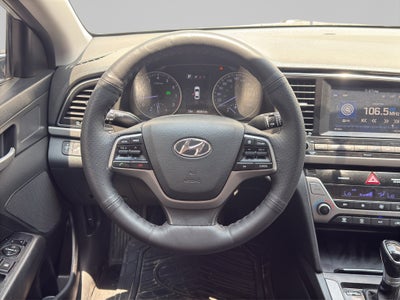 2017 Hyundai Elantra 2.0 Limited Tech Navi At
