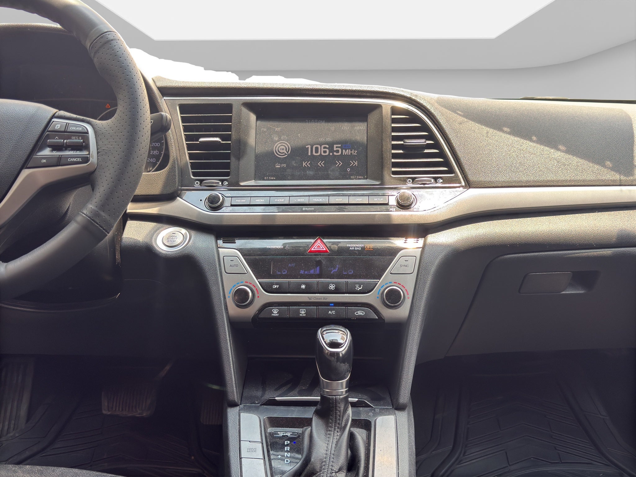 2017 Hyundai Elantra 2.0 Limited Tech Navi At