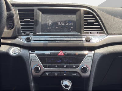 2017 Hyundai Elantra 2.0 Limited Tech Navi At