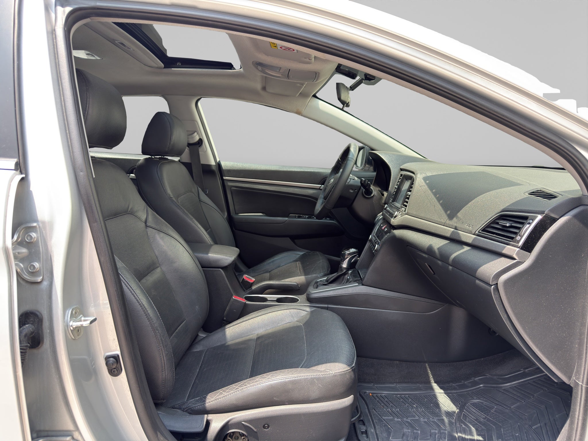 2017 Hyundai Elantra 2.0 Limited Tech Navi At