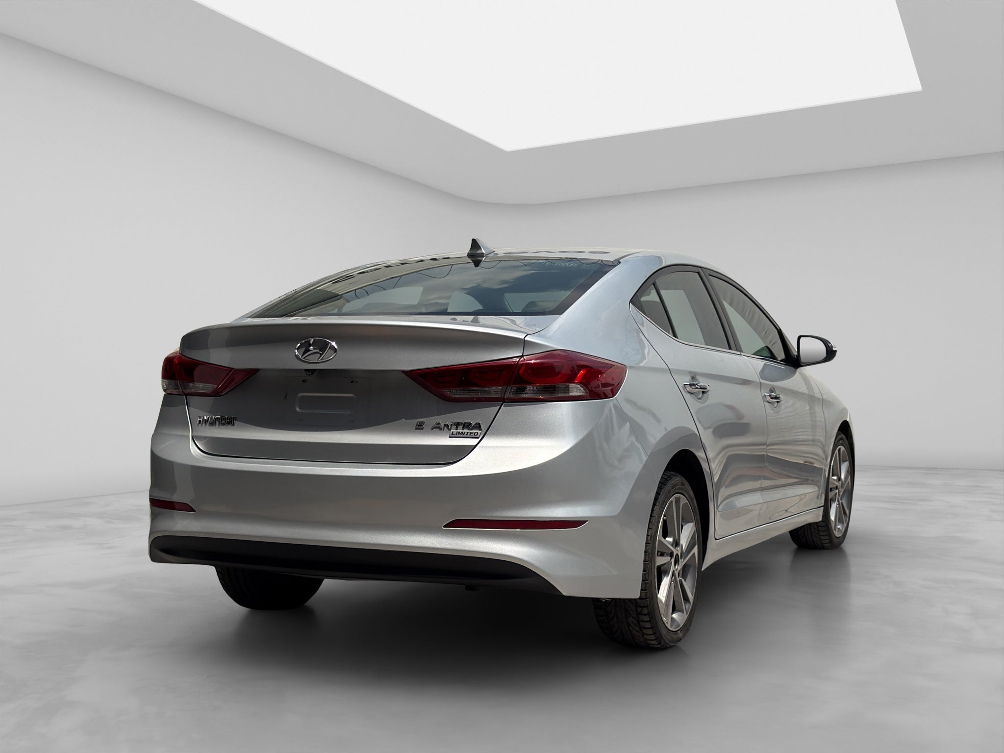 2017 Hyundai Elantra 2.0 Limited Tech Navi At