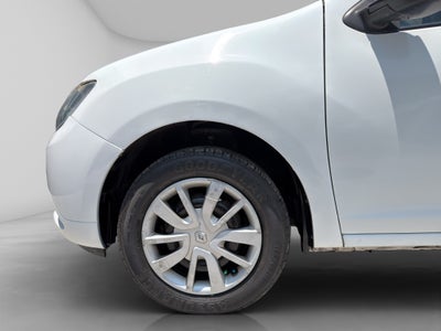 2018 Renault Logan 1.6 Zen At