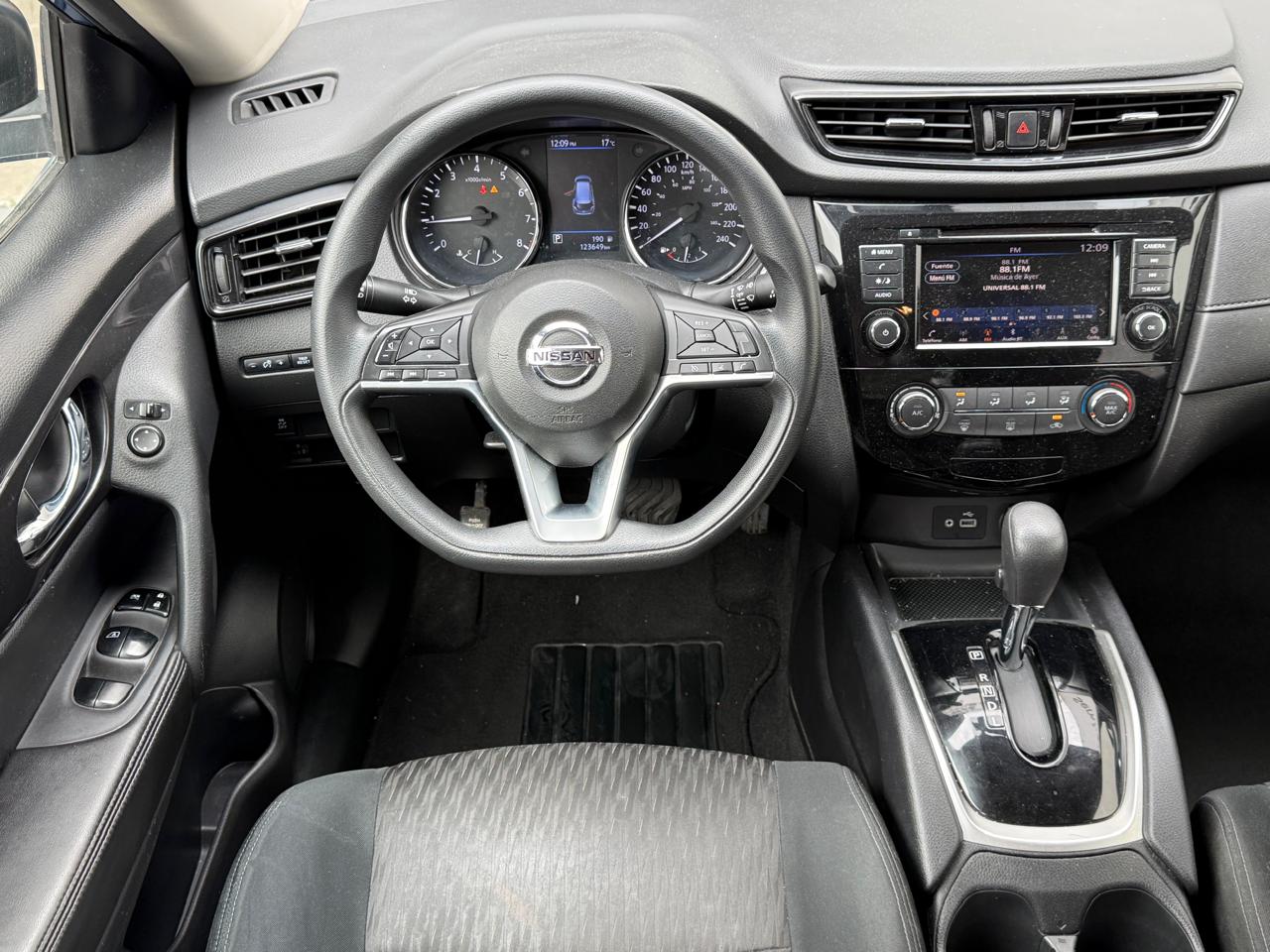 2022 Nissan X-Trail 2.5 Sense 2 Filas Cvt