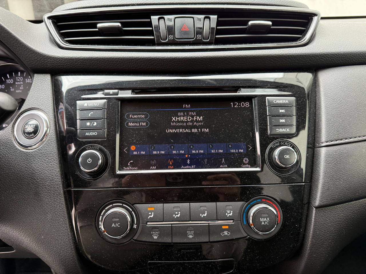 2022 Nissan X-Trail 2.5 Sense 2 Filas Cvt