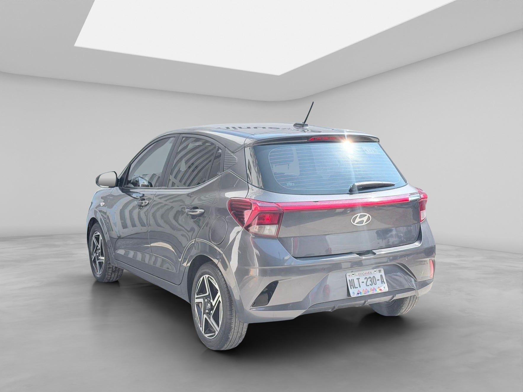 2024 Hyundai Grand i10 1.2 Gl Mid Sedan At