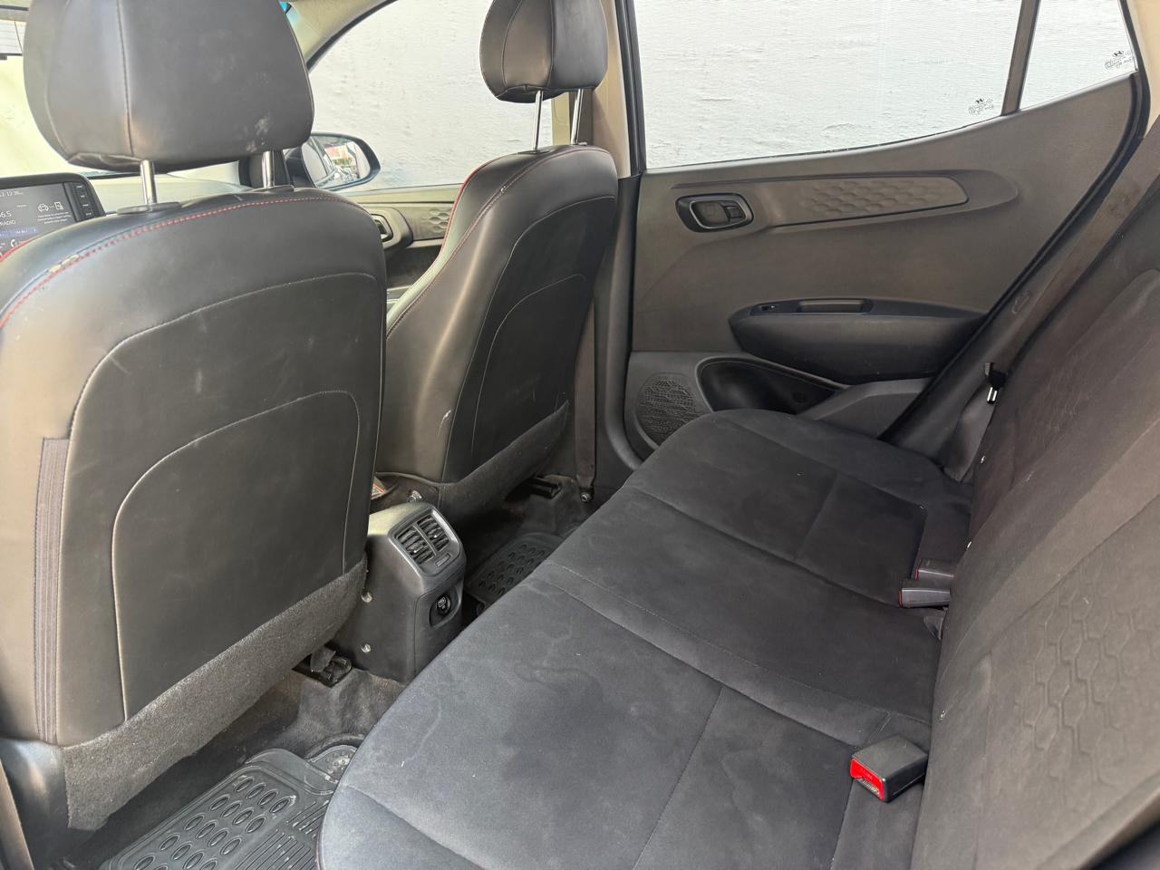 2024 Hyundai Grand i10 1.2 Gl Mid Sedan At