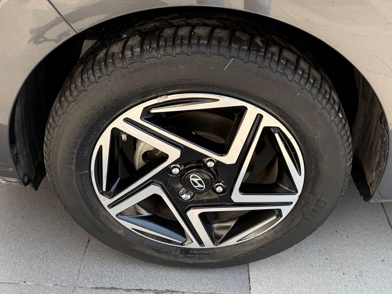 2024 Hyundai Grand i10 1.2 Gl Mid Sedan At