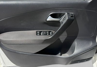 2016 Volkswagen Polo 1.2 Tsi At