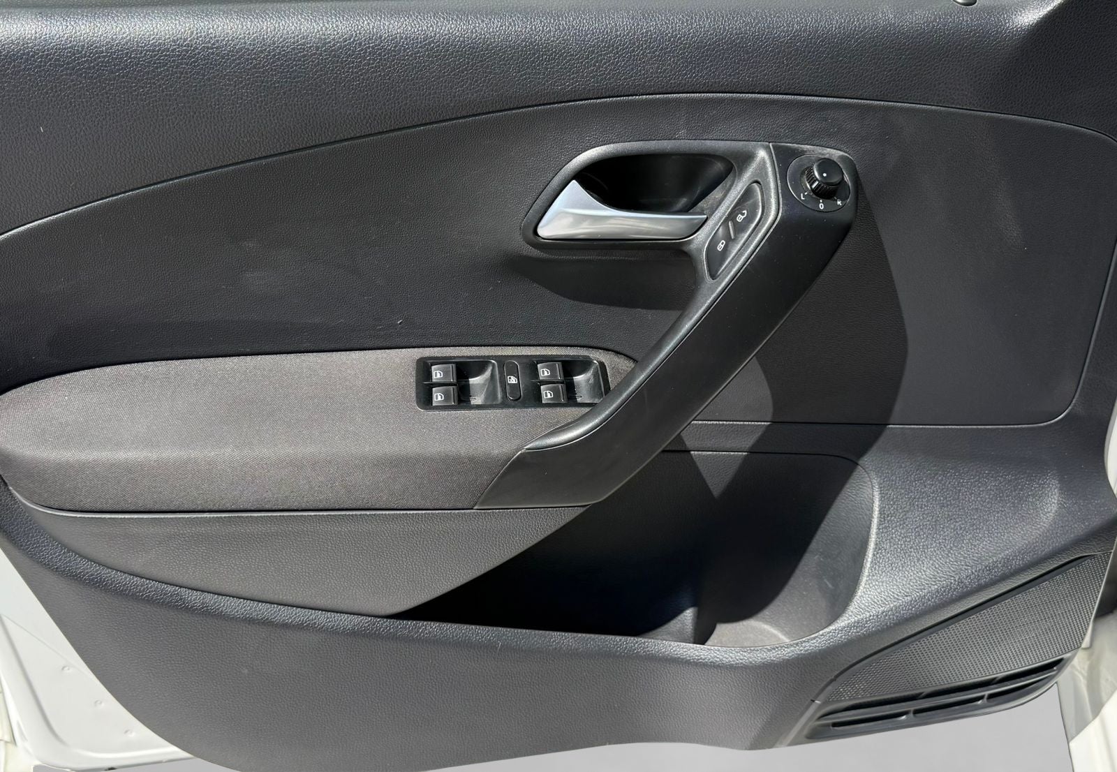 2016 Volkswagen Polo 1.2 Tsi At