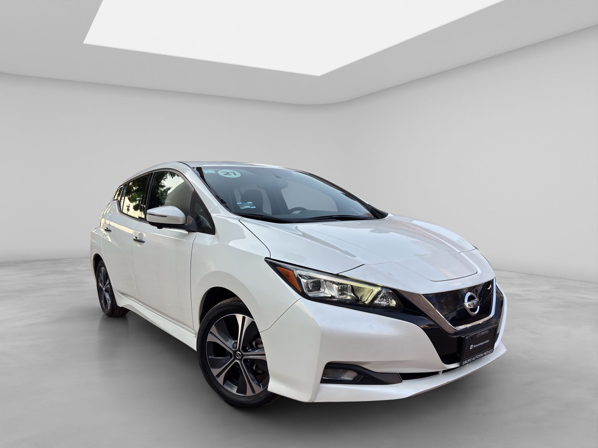 2021 Nissan Leaf SL