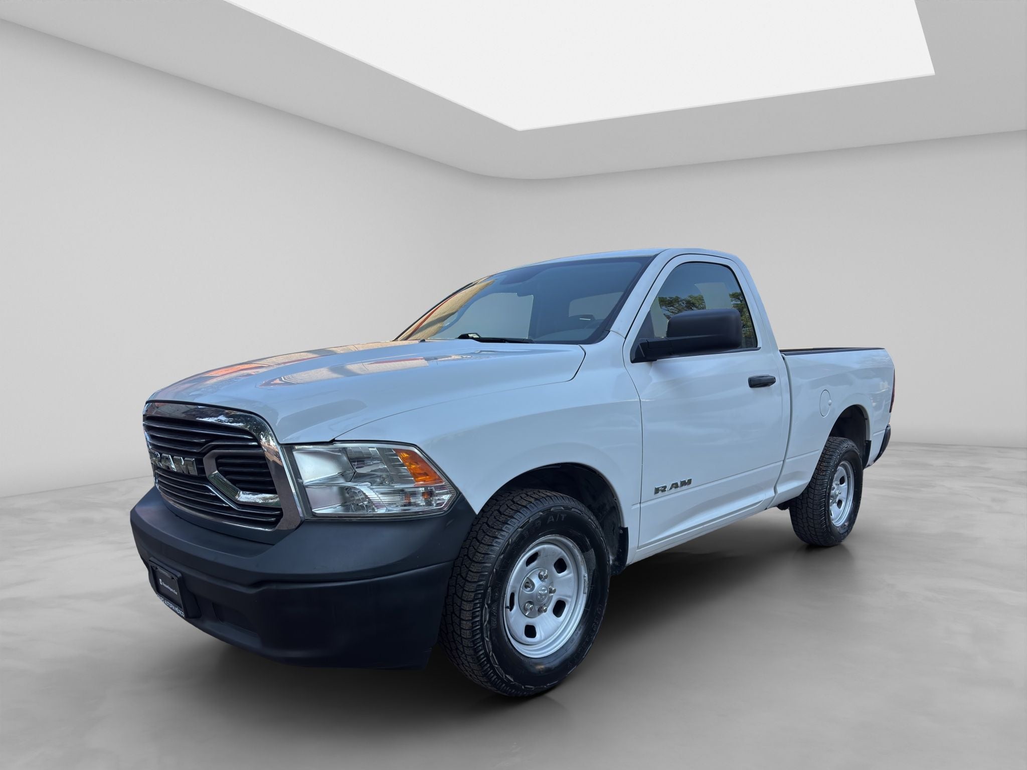 2020 RAM 1500 3.3 V6 XL Cab Regular 4x2 AT