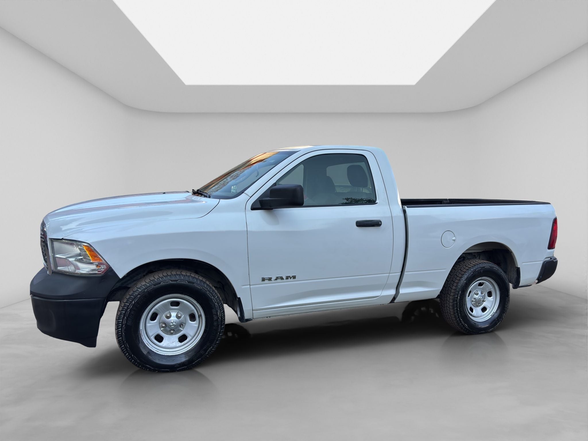 2020 RAM 1500 3.3 V6 XL Cab Regular 4x2 AT