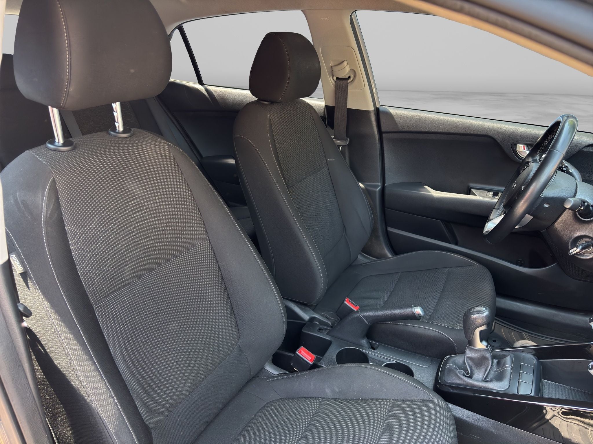 2023 Kia Rio 1.6 Hb LX Mt