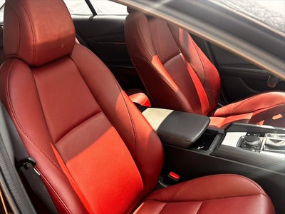 2023 Mazda Mazda 3 2.5 Hb Carbon Edition At