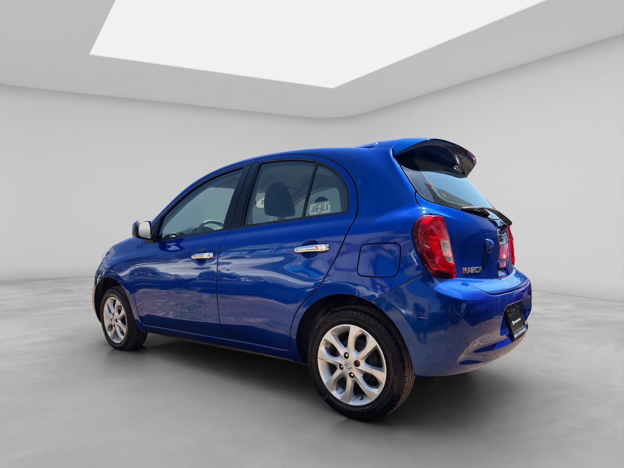 2017 Nissan March 1.6 Advance Navi At