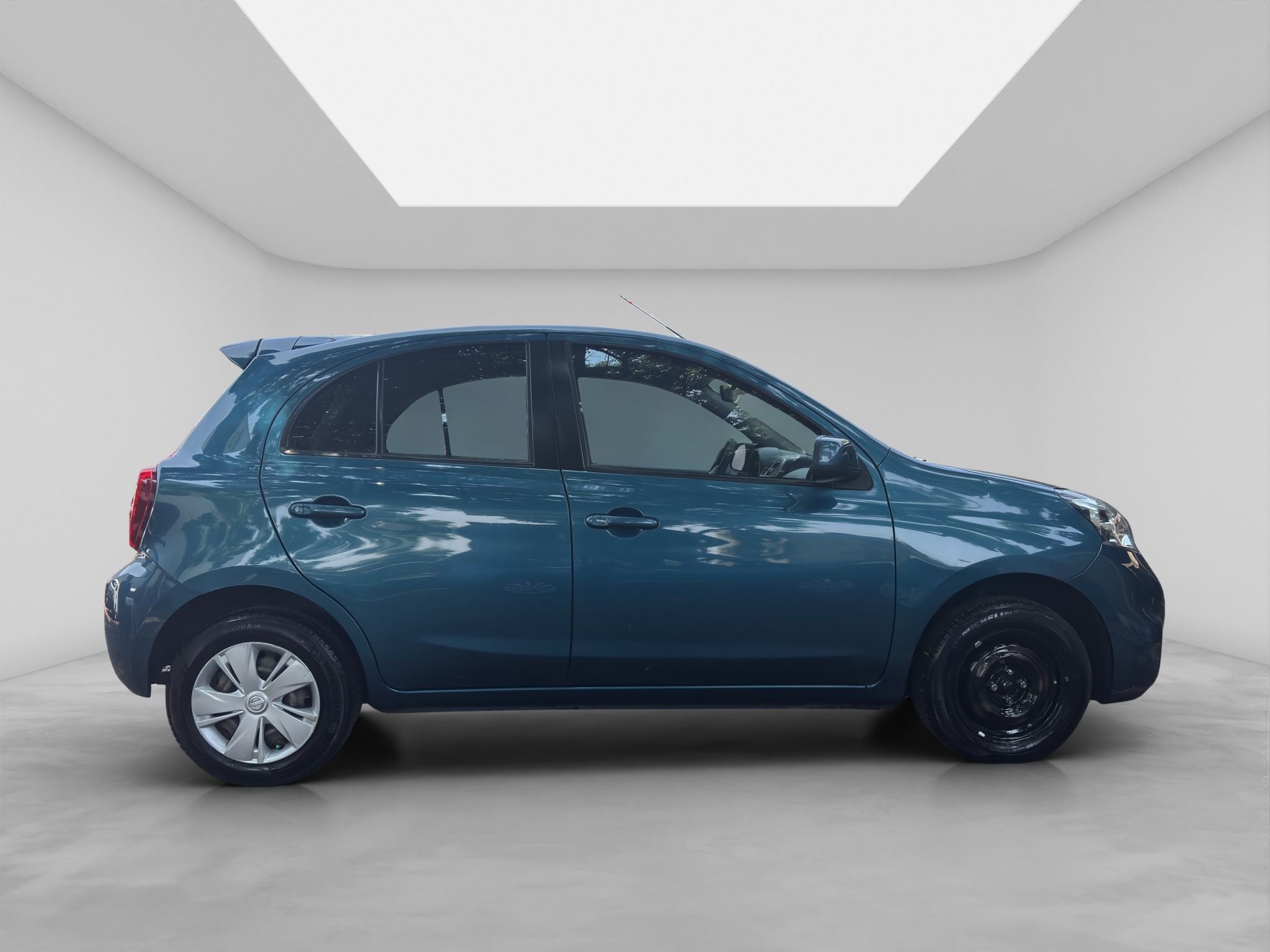 2018 Nissan March 1.6 Sense Mt