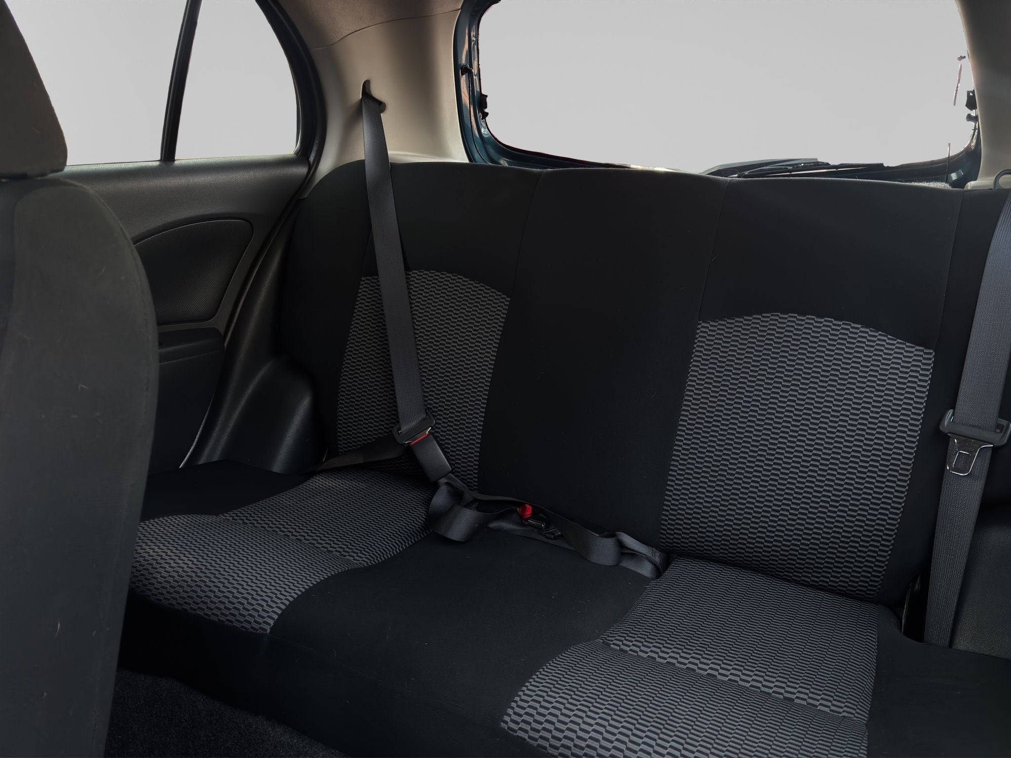 2018 Nissan March 1.6 Sense Mt