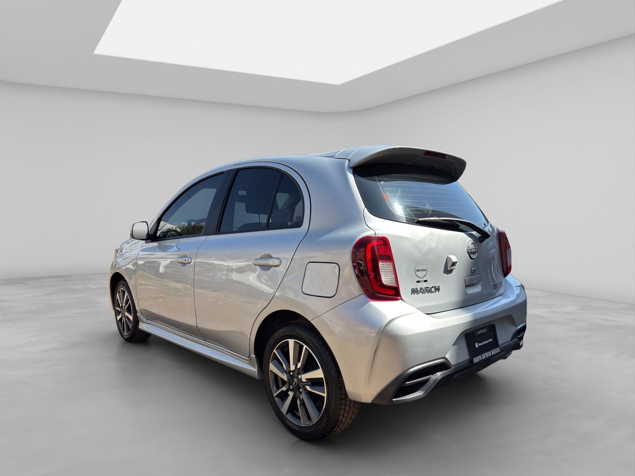 2022 Nissan March 1.6 Exclusive Mt