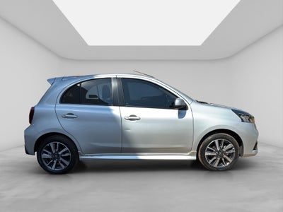 2022 Nissan March 1.6 Exclusive Mt