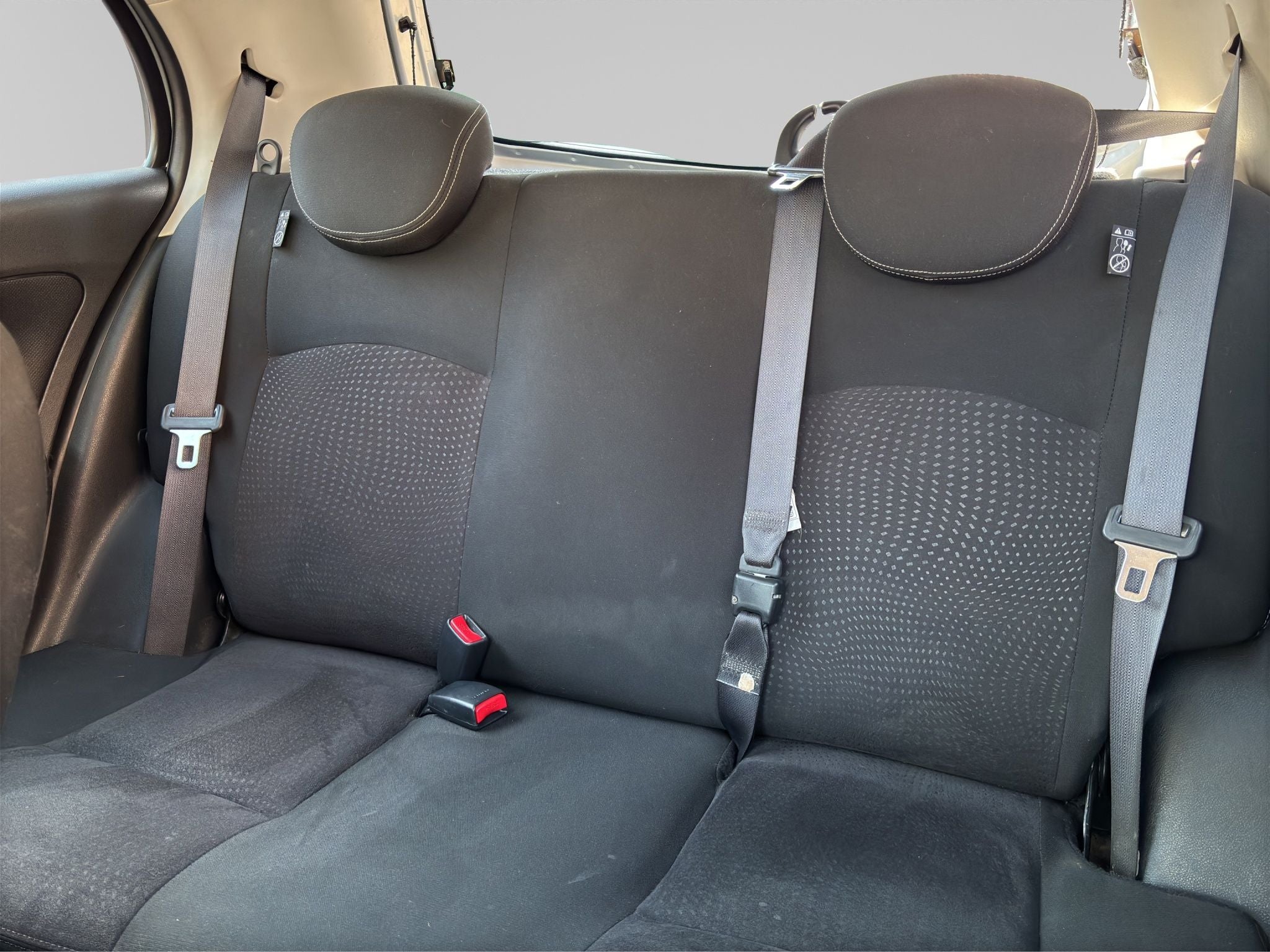 2022 Nissan March 1.6 Exclusive Mt