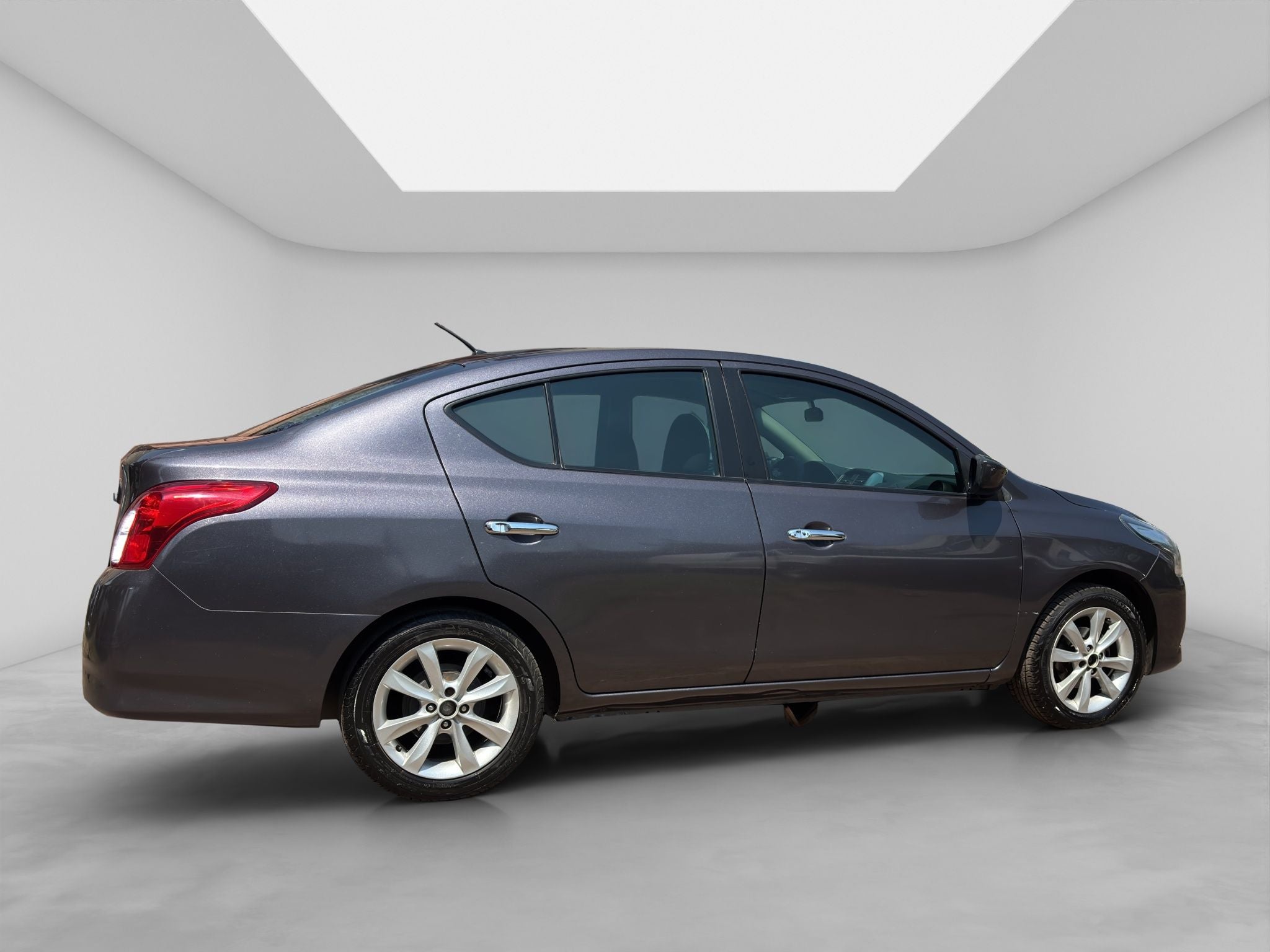 2015 Nissan Versa 1.6 Advance At