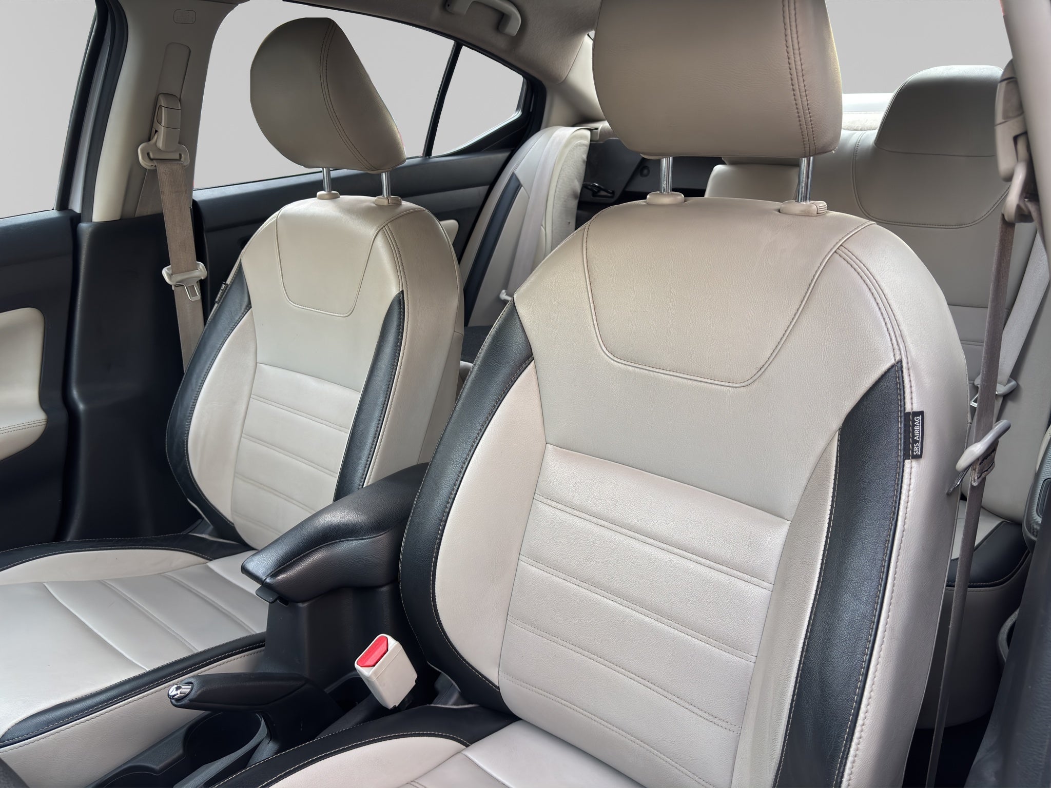 2023 Nissan Versa 1.6 Exclusive At