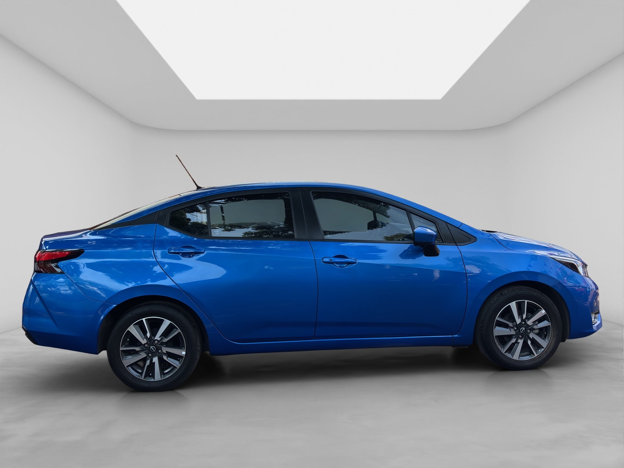 2024 Nissan Versa 1.6 Advance At