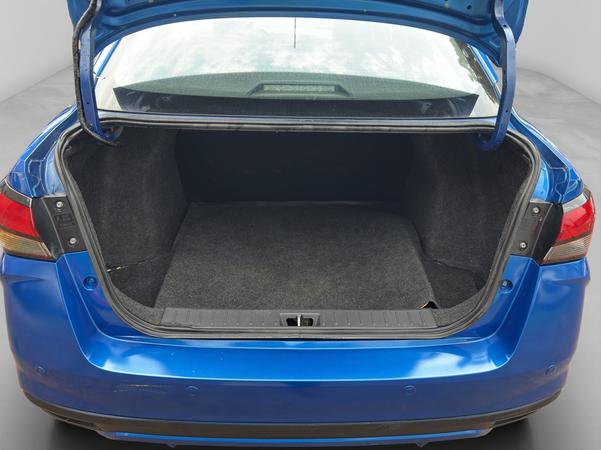 2023 Nissan Versa 1.6 Sense Mt