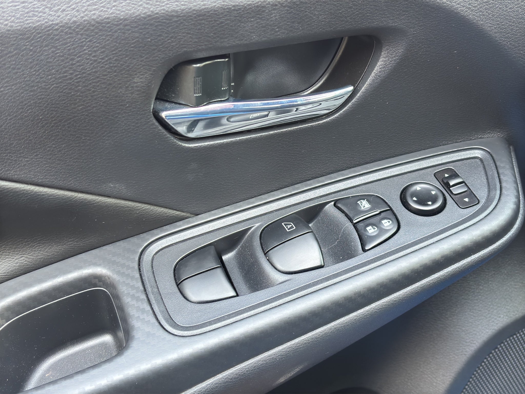 2025 Nissan Versa 1.6 SR At