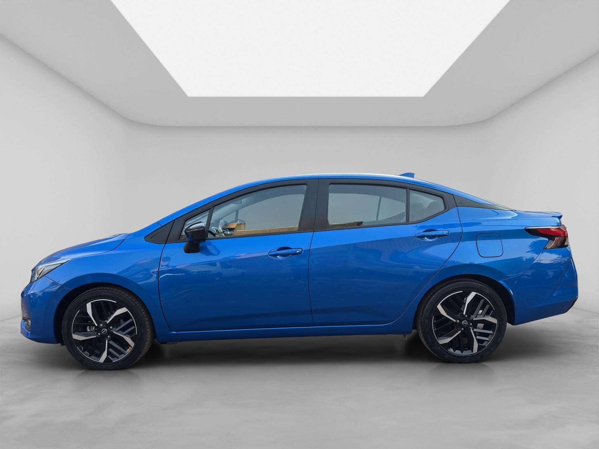 2025 Nissan Versa 1.6 SR At