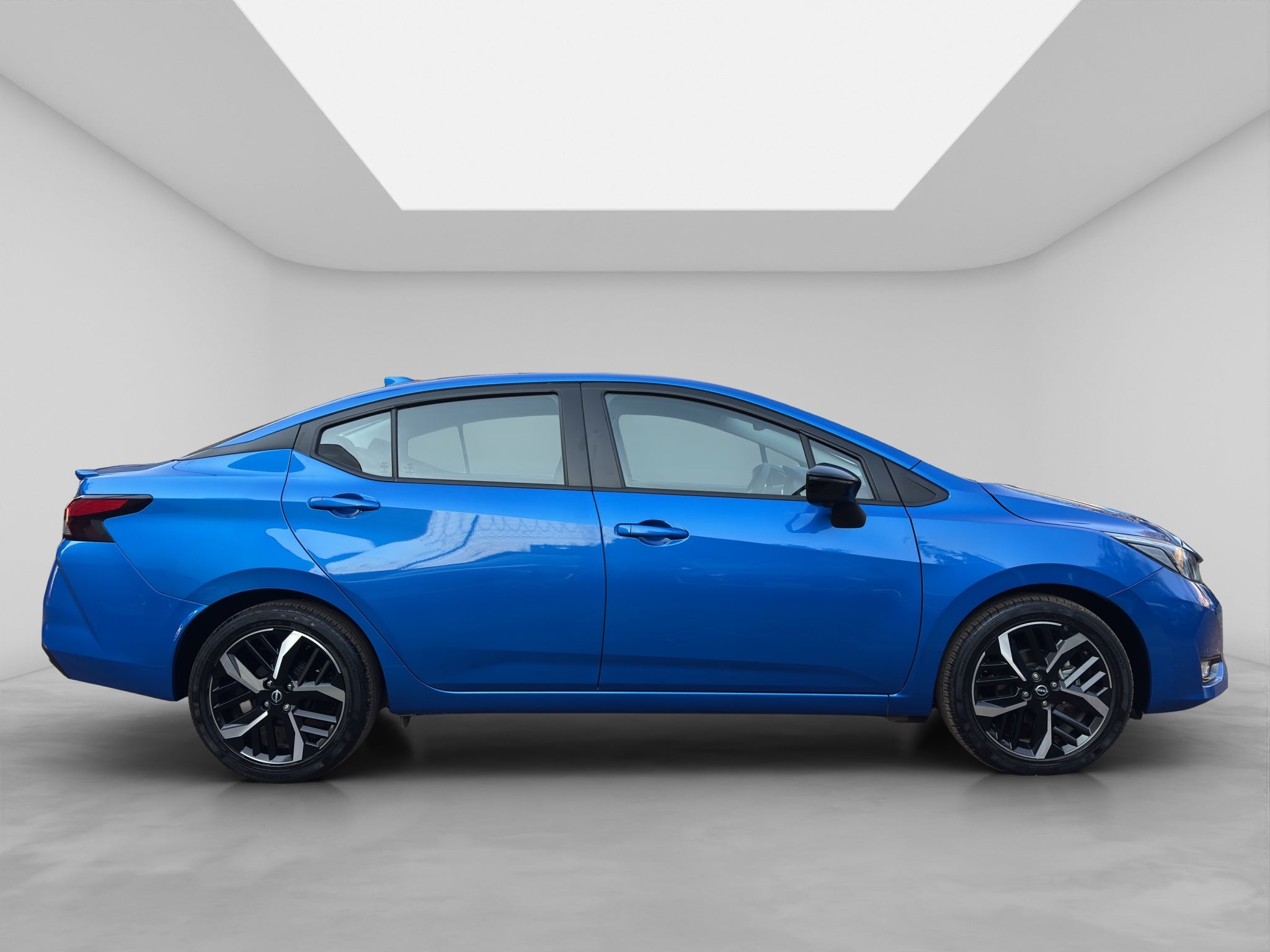 2025 Nissan Versa 1.6 SR At