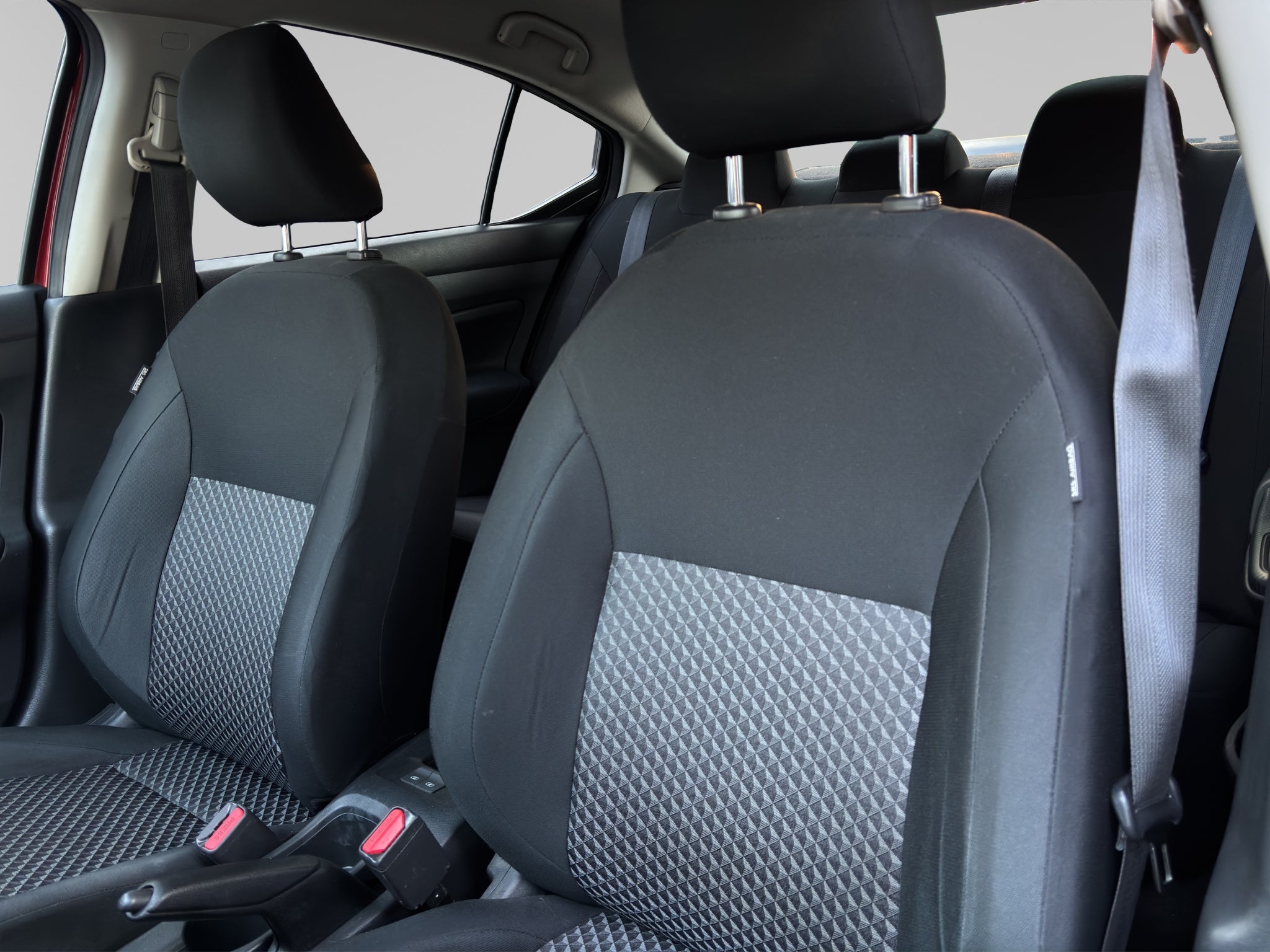 2024 Nissan Versa 1.6 Sense At