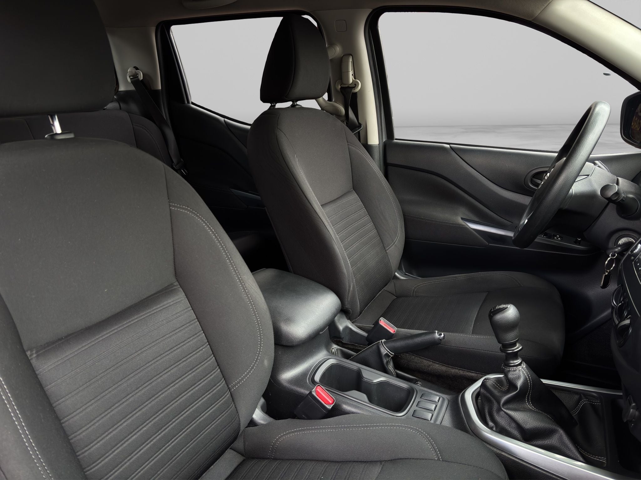 2023 Nissan Frontier 2.5 Xe Mt