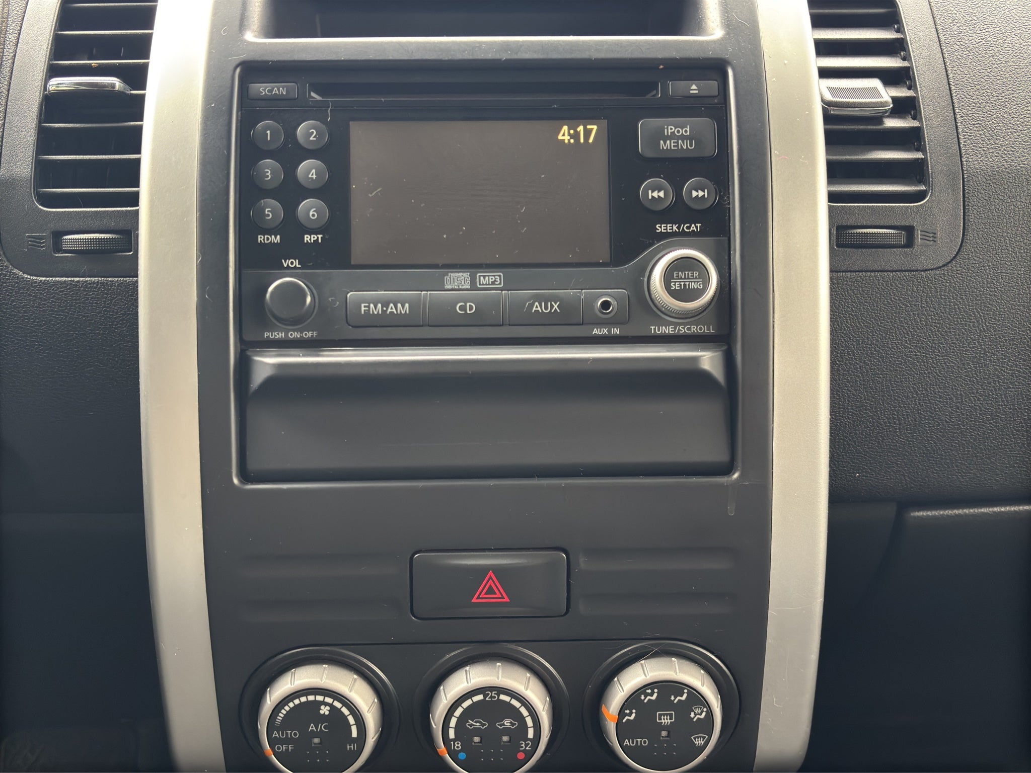 2014 Nissan X-Trail 2.5 Advance Slx Piel At