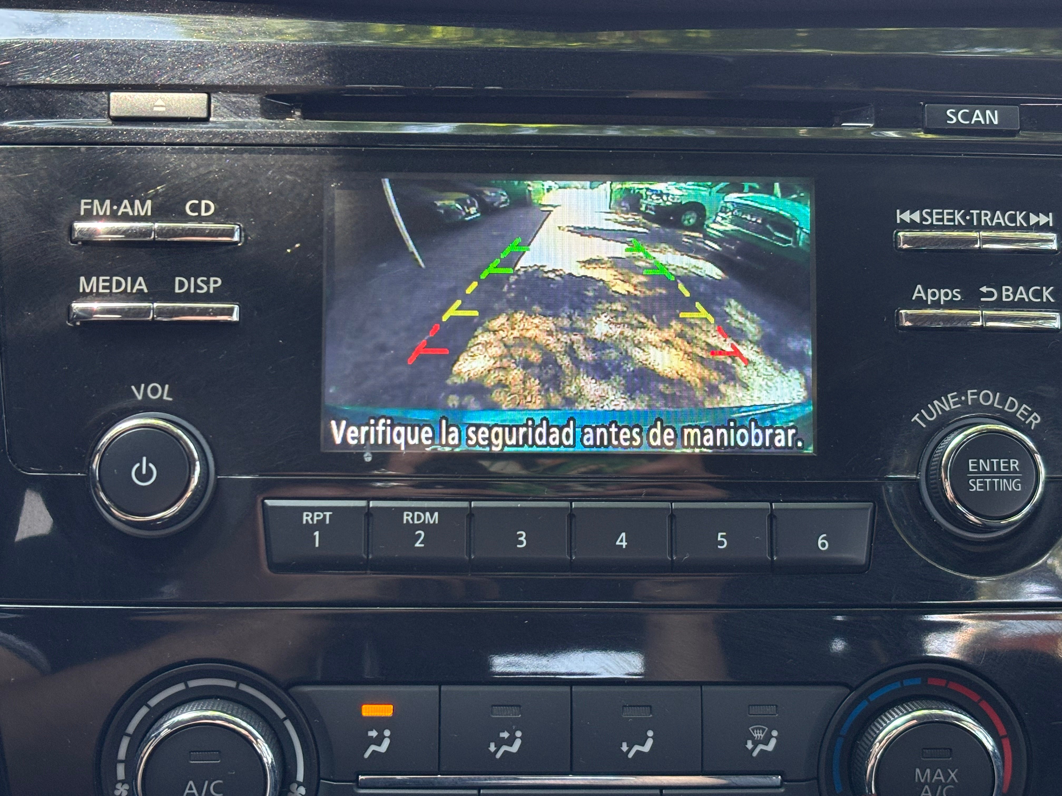 2019 Nissan X-Trail 2.5 Sense 3 Filas Cvt