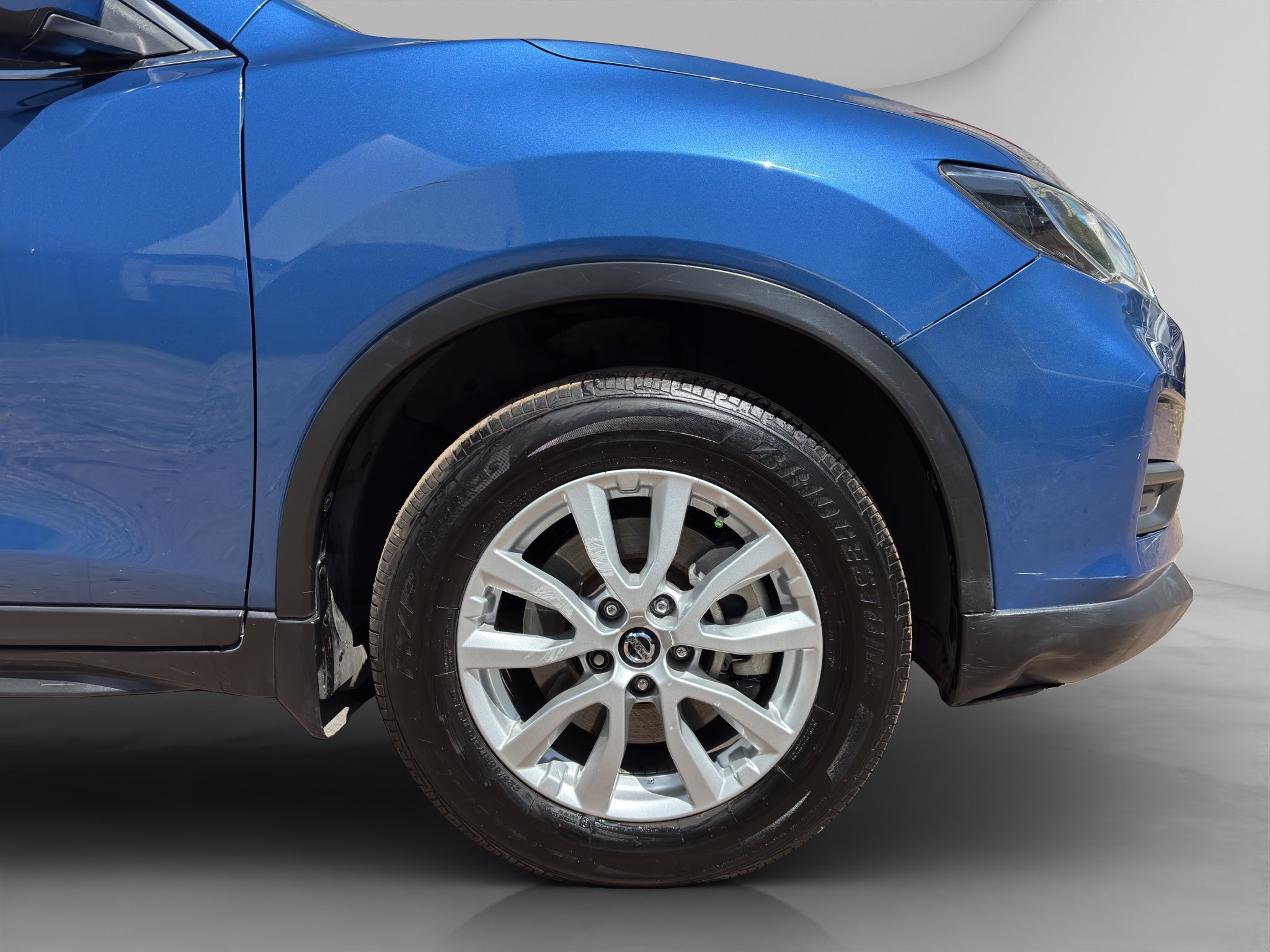 2019 Nissan X-Trail 2.5 Sense 3 Filas Cvt