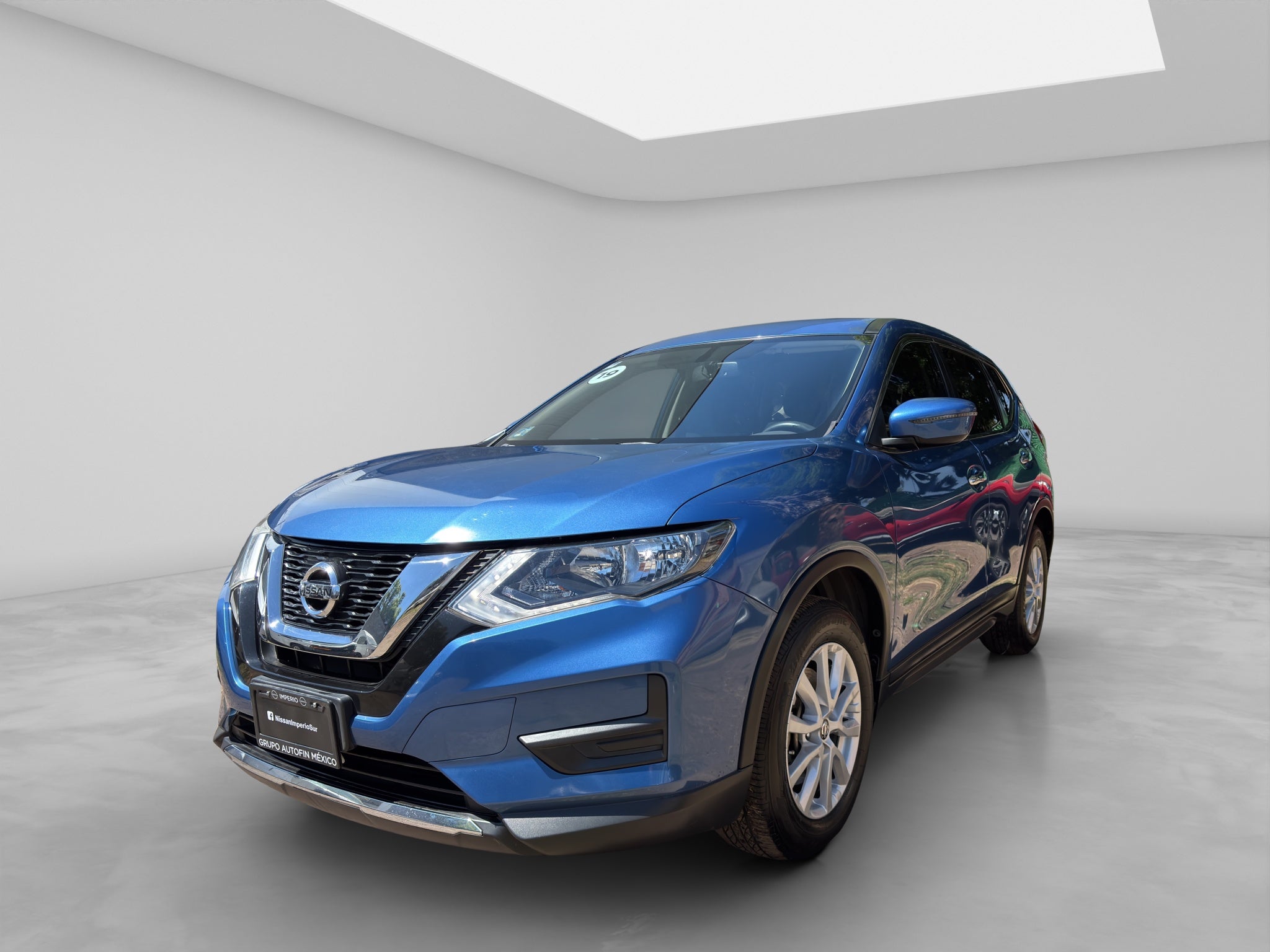 2019 Nissan X-Trail 2.5 Sense 3 Filas Cvt